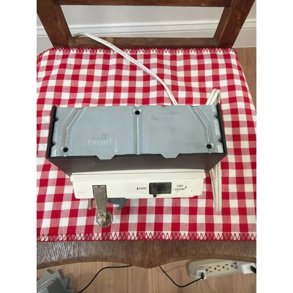 Vintage Under cabinet can opener